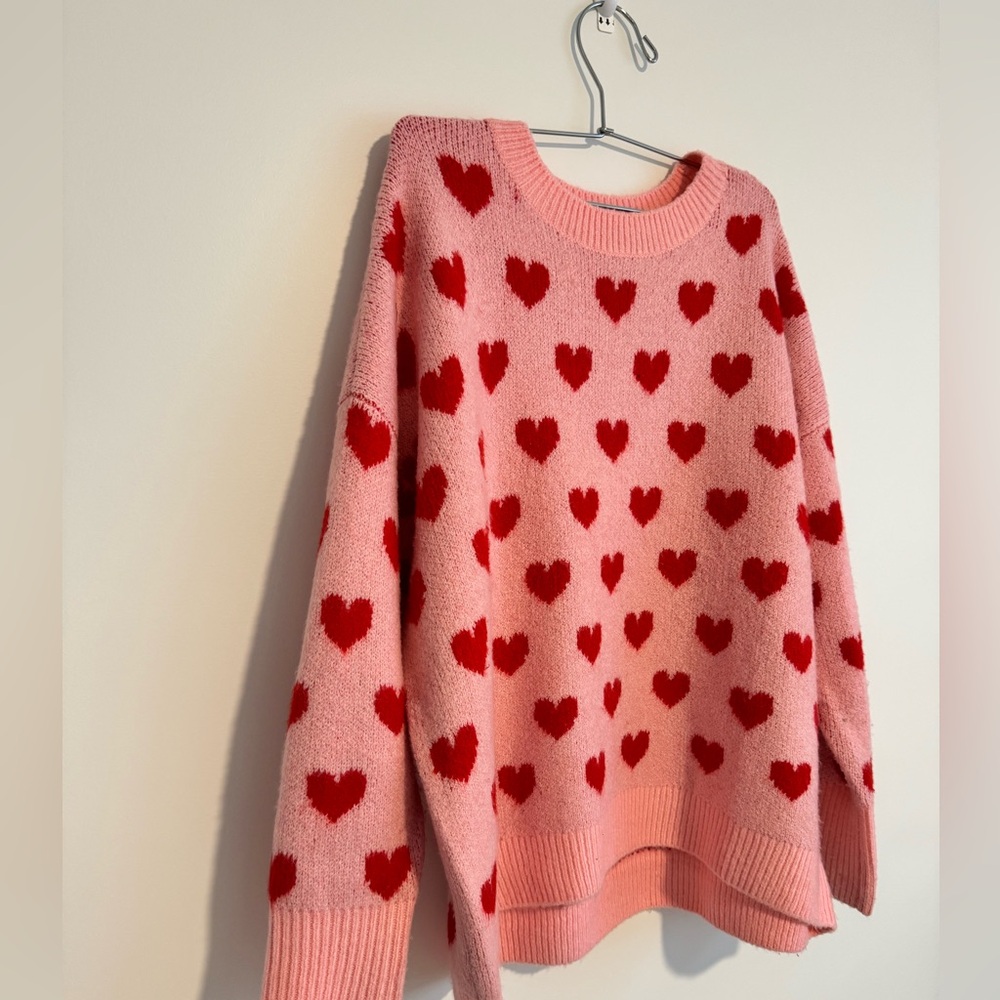 Lovely hearts pink sweater